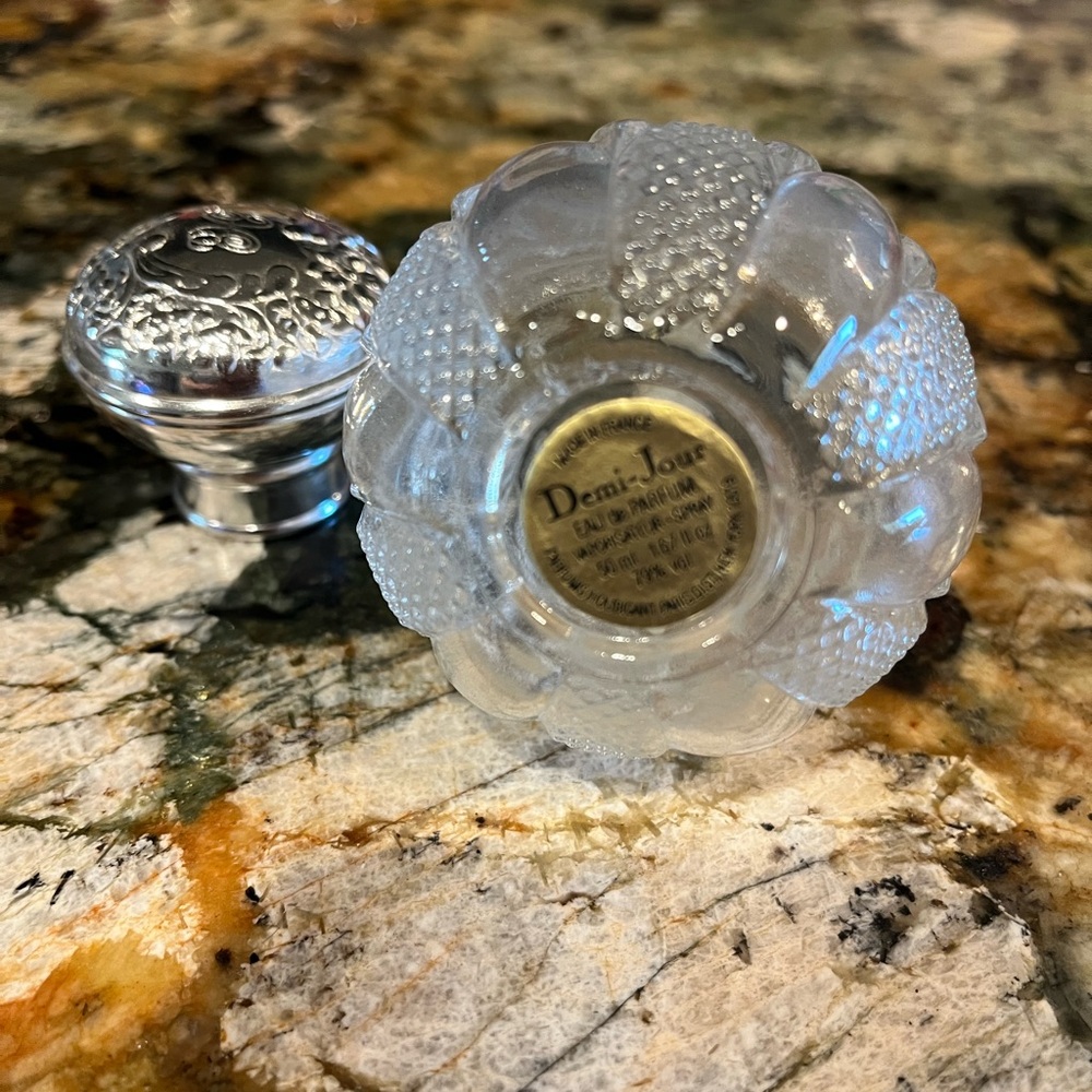 Empty 1.67oz spray perfume bottle and icicle shaped spray bottle. - Picture 4 of 8